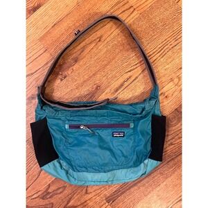 Patagonia Lightweight Travel Courier Bag Teal Blue Ripstop Nylon 48812FA13